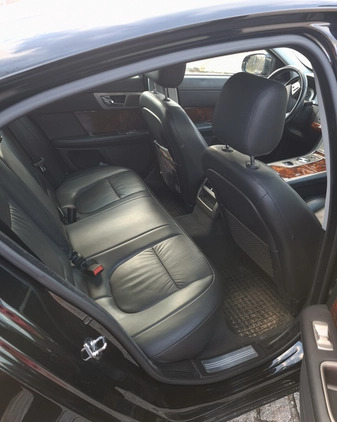Jaguar XF cena 34500 przebieg: 220000, rok produkcji 2009 z Warszawa małe 37